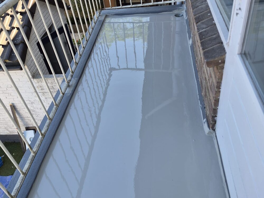 Balkonrenovatie met Soprema ALSAN PMMA in Hilversum