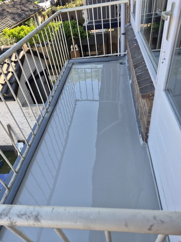Balkonrenovatie met Soprema ALSAN PMMA in Hilversum
